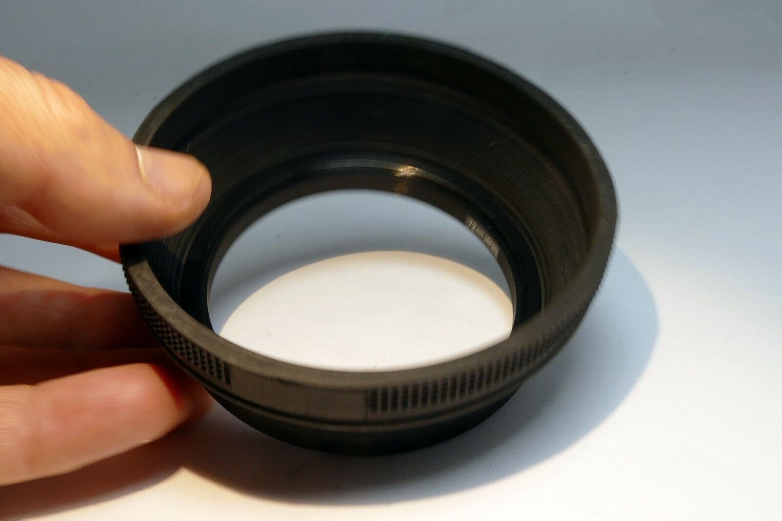 72mm rubber Lens Hood Shade screw in double  threaded for 400mm telephoto