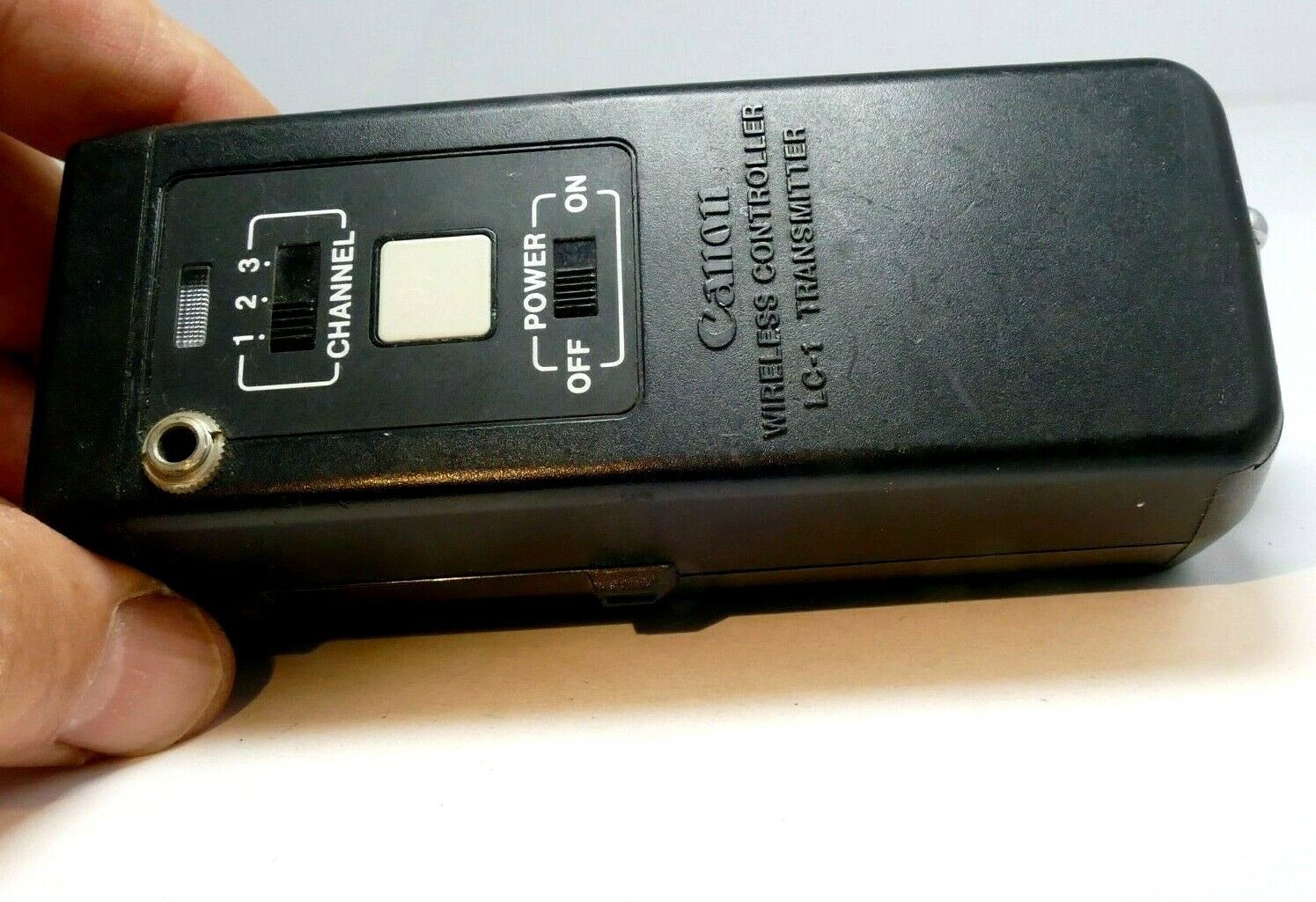 Canon Wireless Controller LC-1 TRNSMITTER (with damaged battery spring) AS IS
