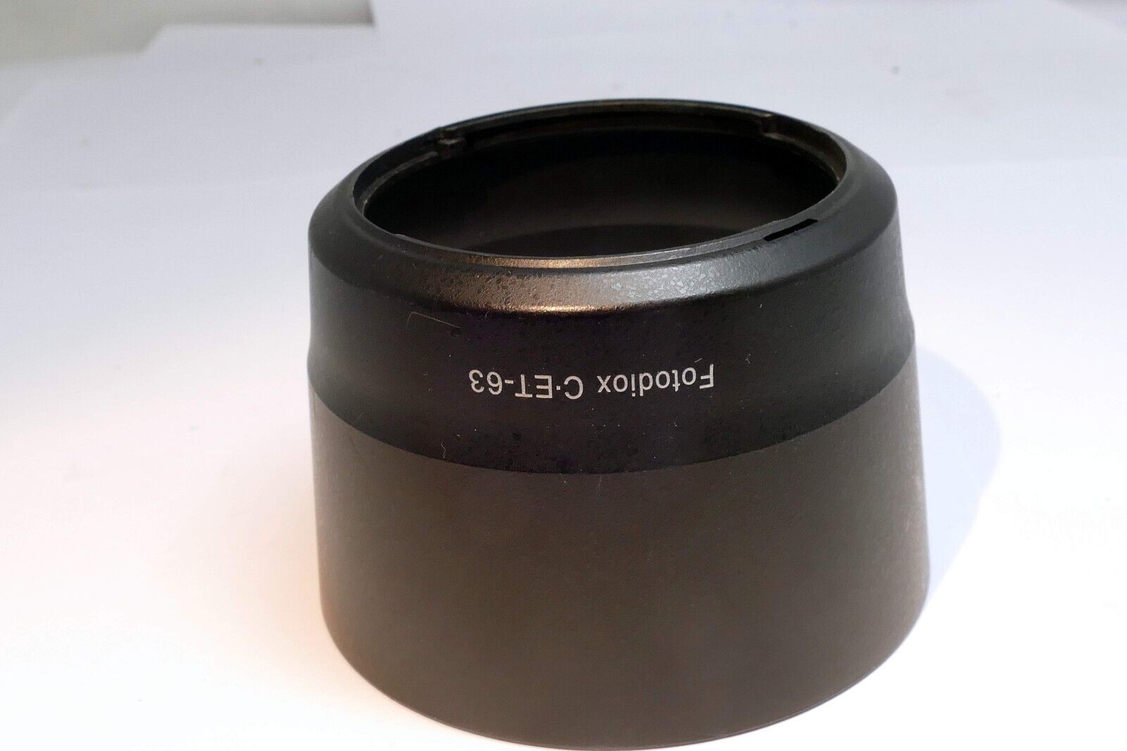 Aftermarket ET-63 Lens Hood Shade for Canon EF-S 55-250mm f/4-5.6 IS STM