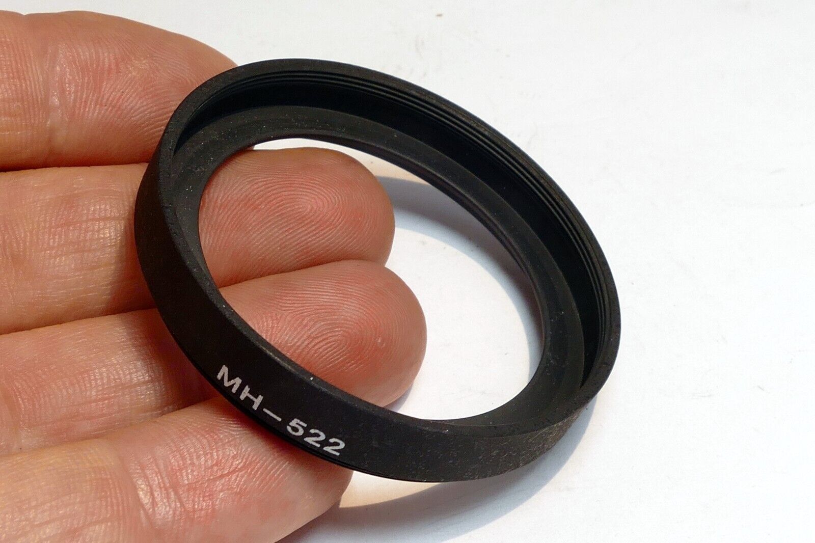 Tokina MH-522 (52mm) Metal 35mm F2.8 AT-X DX Lens Hood Shade - female theads