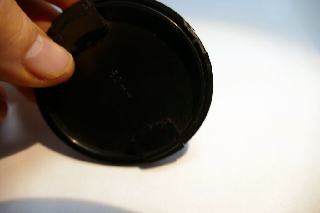 62mm Lens Front Cap Snap on type