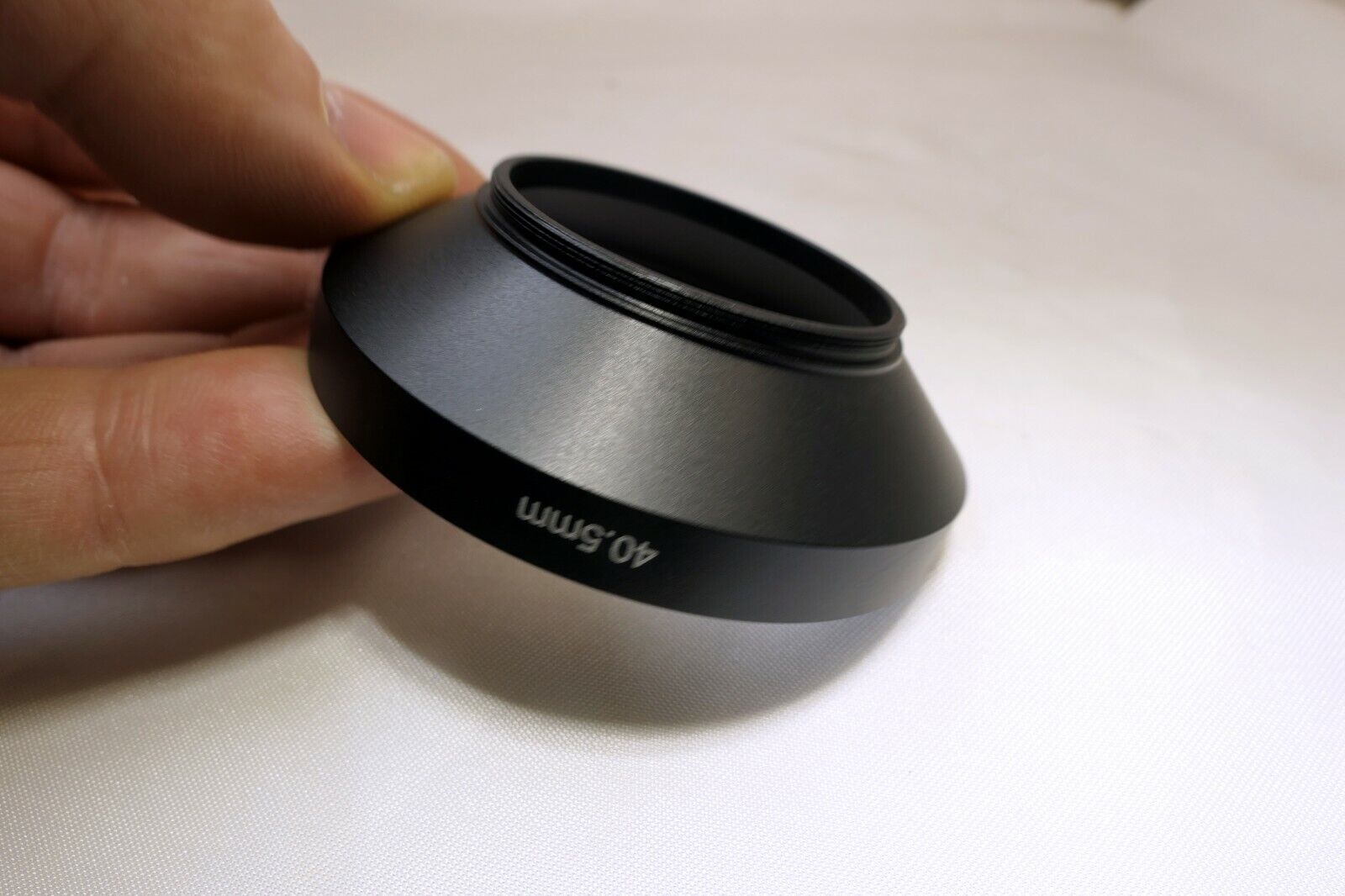 40.5mm Metal Sturdy LENS hood Wide Angle screw w/ threaded in front rim 62mm 3cm
