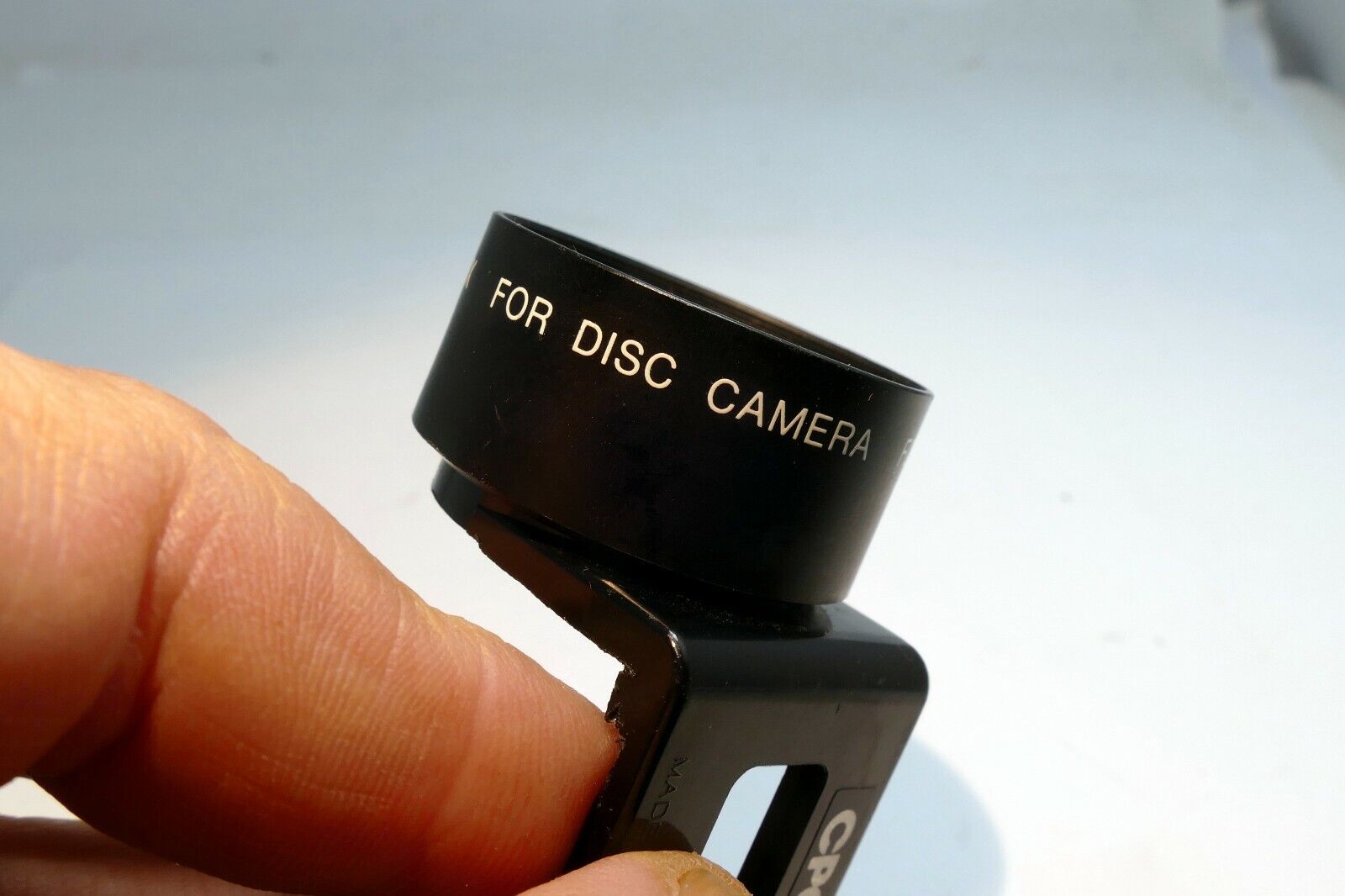 CONVERSION LENS FOR DISC CAMERA 1.5XX  ~ F2.8  AS IS