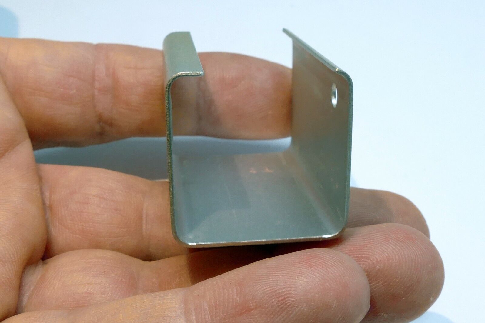 Metal part for Konica Tube flash cameras