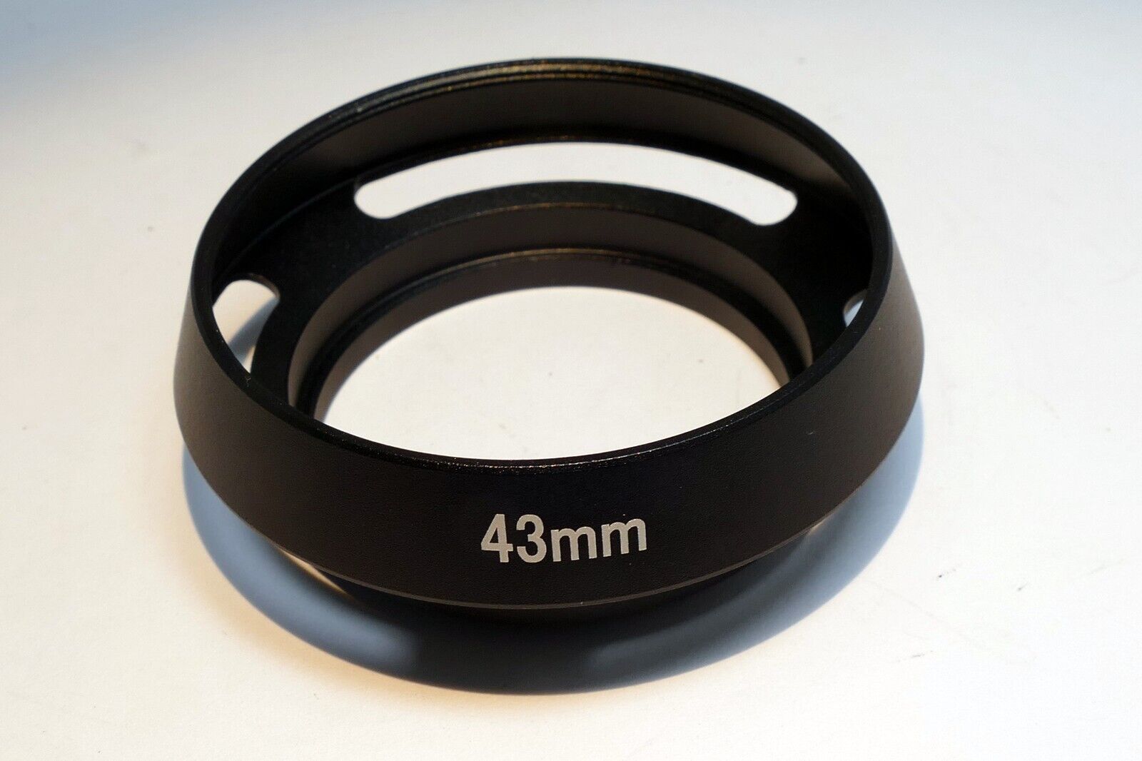 Metal Lens Hood 43mm Screw in Shadedouble  threaded vented
