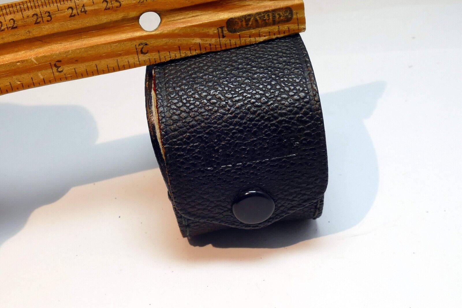 Vivitar small case for  2X teleconverter M42 lens