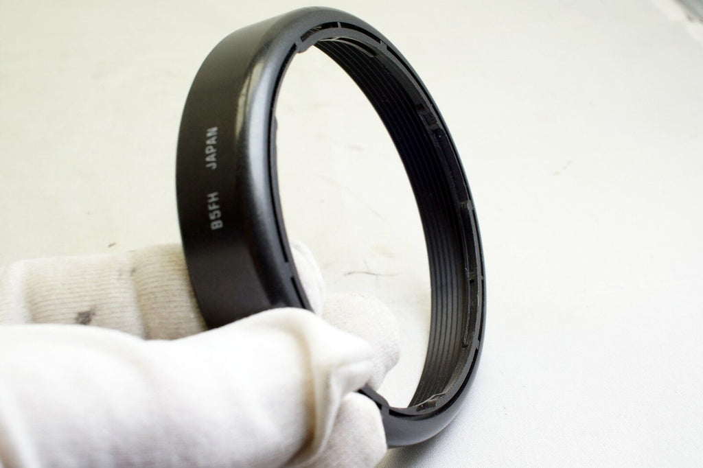 used Tamron B5FH Lens Hood Shade  for 28-200mm f3.8-5.6 Non Super zoom