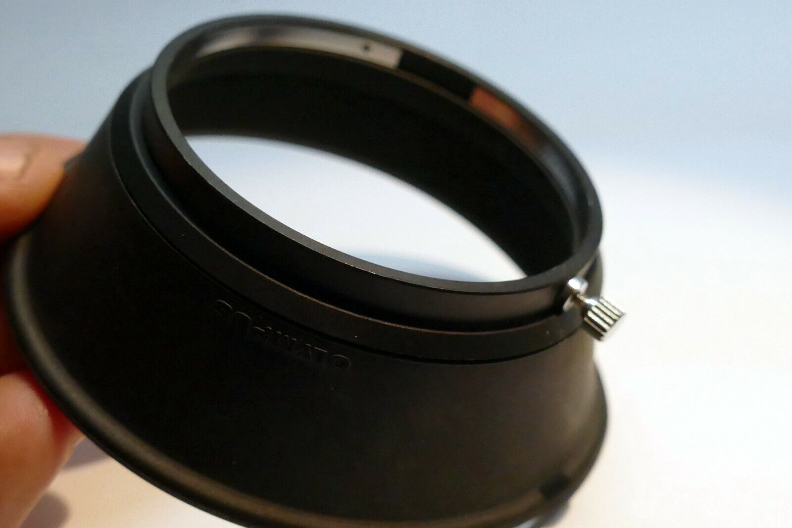 Olympus OM 35-70mm f4 lens hood shade for OEM Genuine rubber Zuiko f4.0 MF