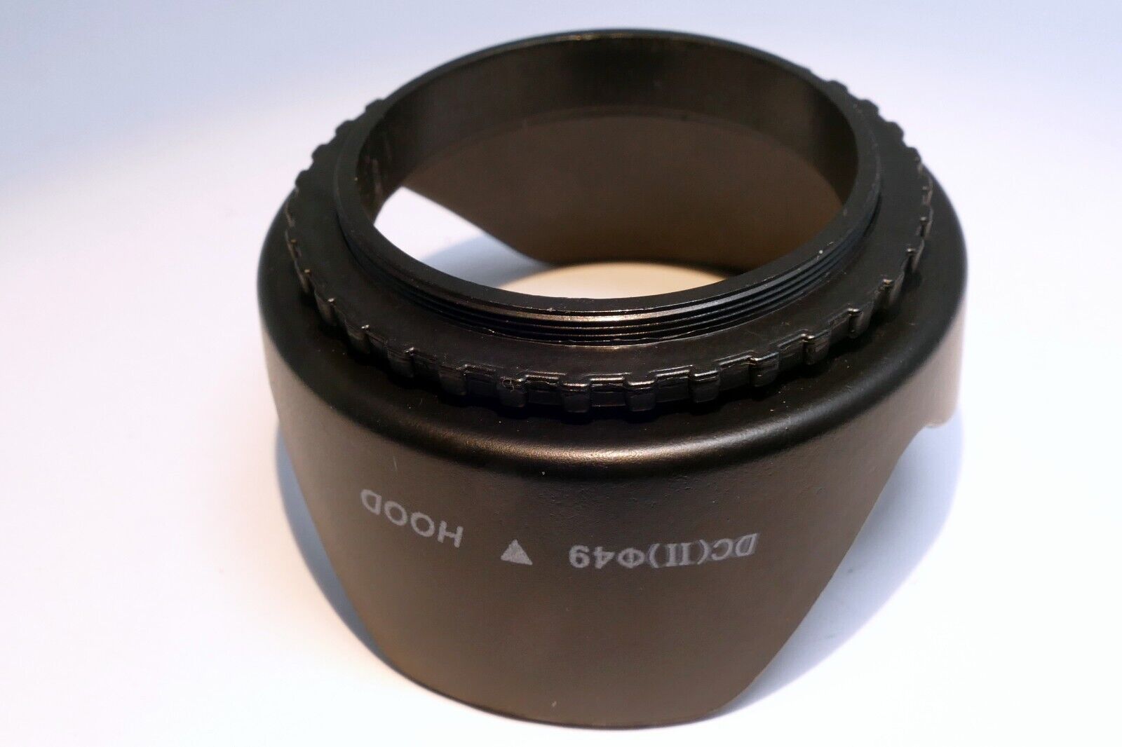 Petal Lens Hood 49mm Screw in Shade threaded