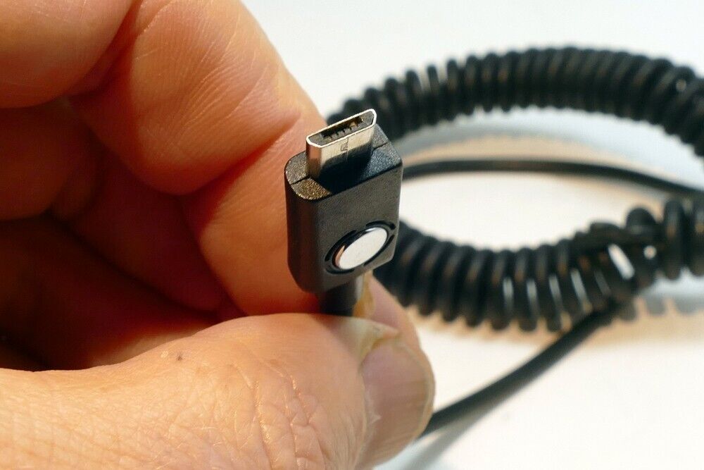 Qmadix TCMICRO Micro-B USB Travel Charger 12V car cigarette lighter