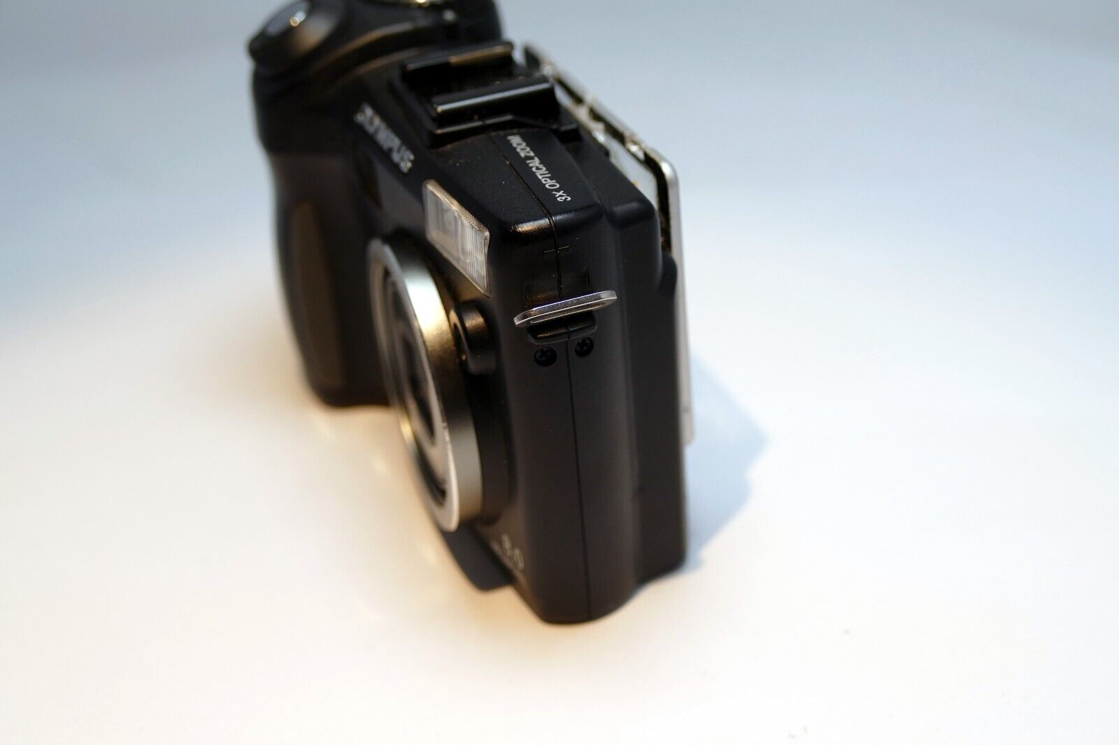 Olympus SP-350 8MP Digital Point Shoot Camera - AS IS, as found, parts repair