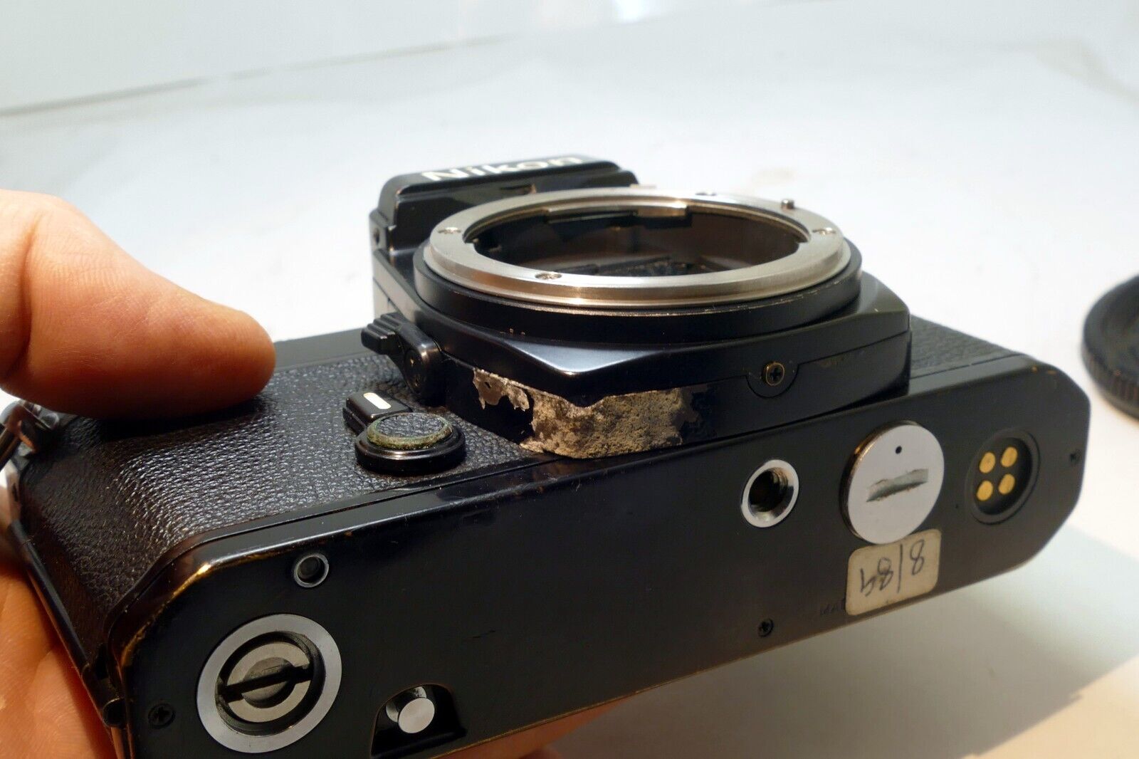 Nikon FE Black 35mm SLR Film Camera Body Only - tested, works good
