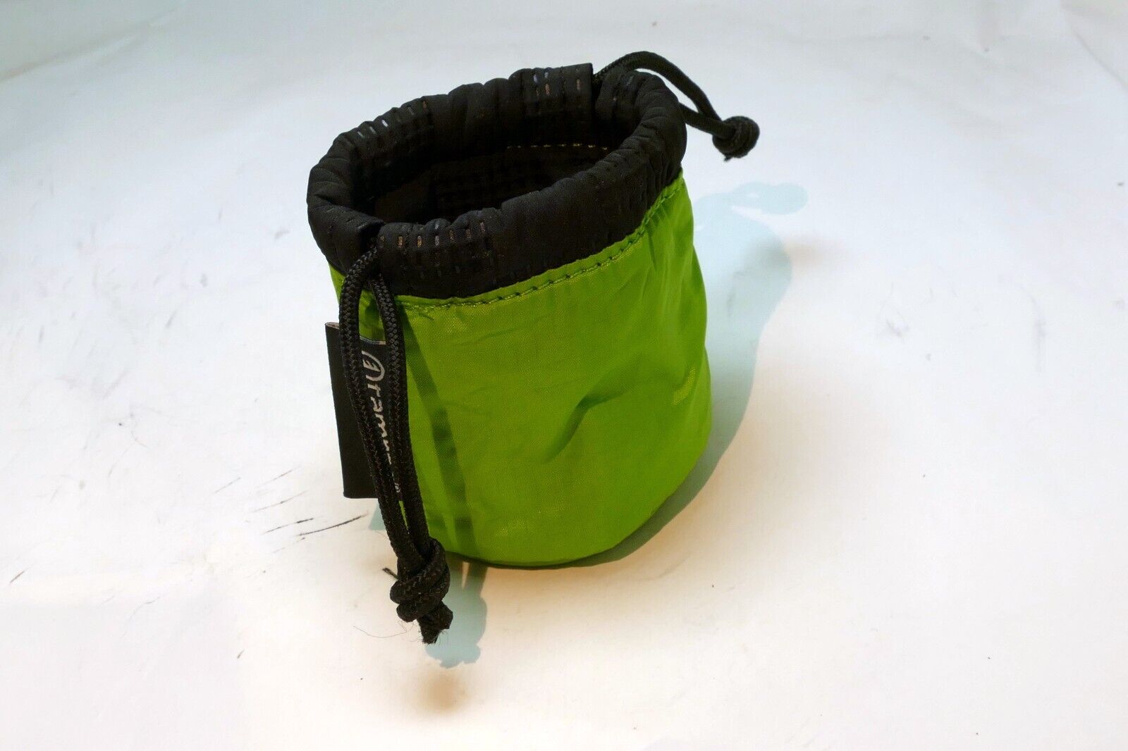Tamrac Soft lens case for  XF 35mm WR 42.5mm f1.7 small