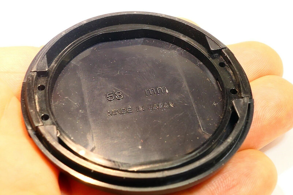 Sigma 58mm snap on type Lens Front Cap 70-300mm f4-5.6 APO Macro