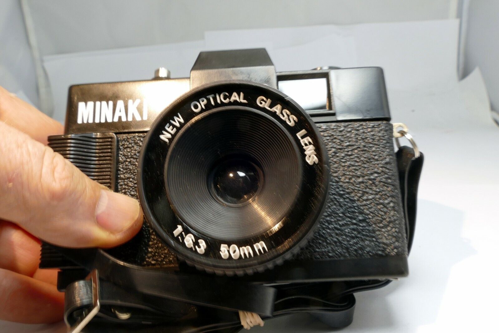 Minaki EZ 35R 35mm point and shoot  Film Camera w/ 50mm f6.3 lens - AS IS Parts