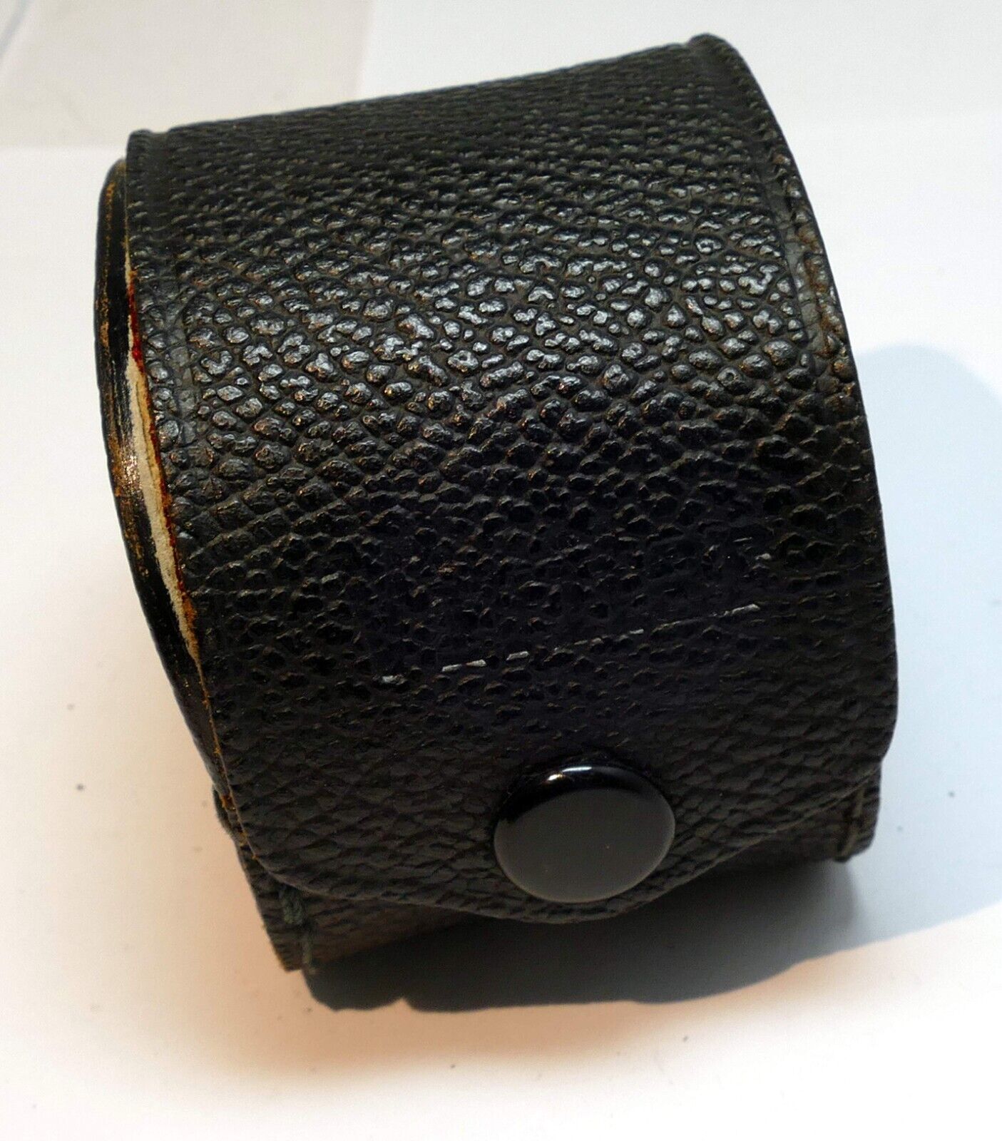 Vivitar small case for  2X teleconverter M42 lens