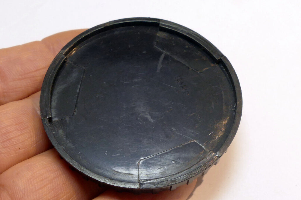 Camea Body cap for Canon FDmount cameras AE-1 or 2X teleconverter lens front