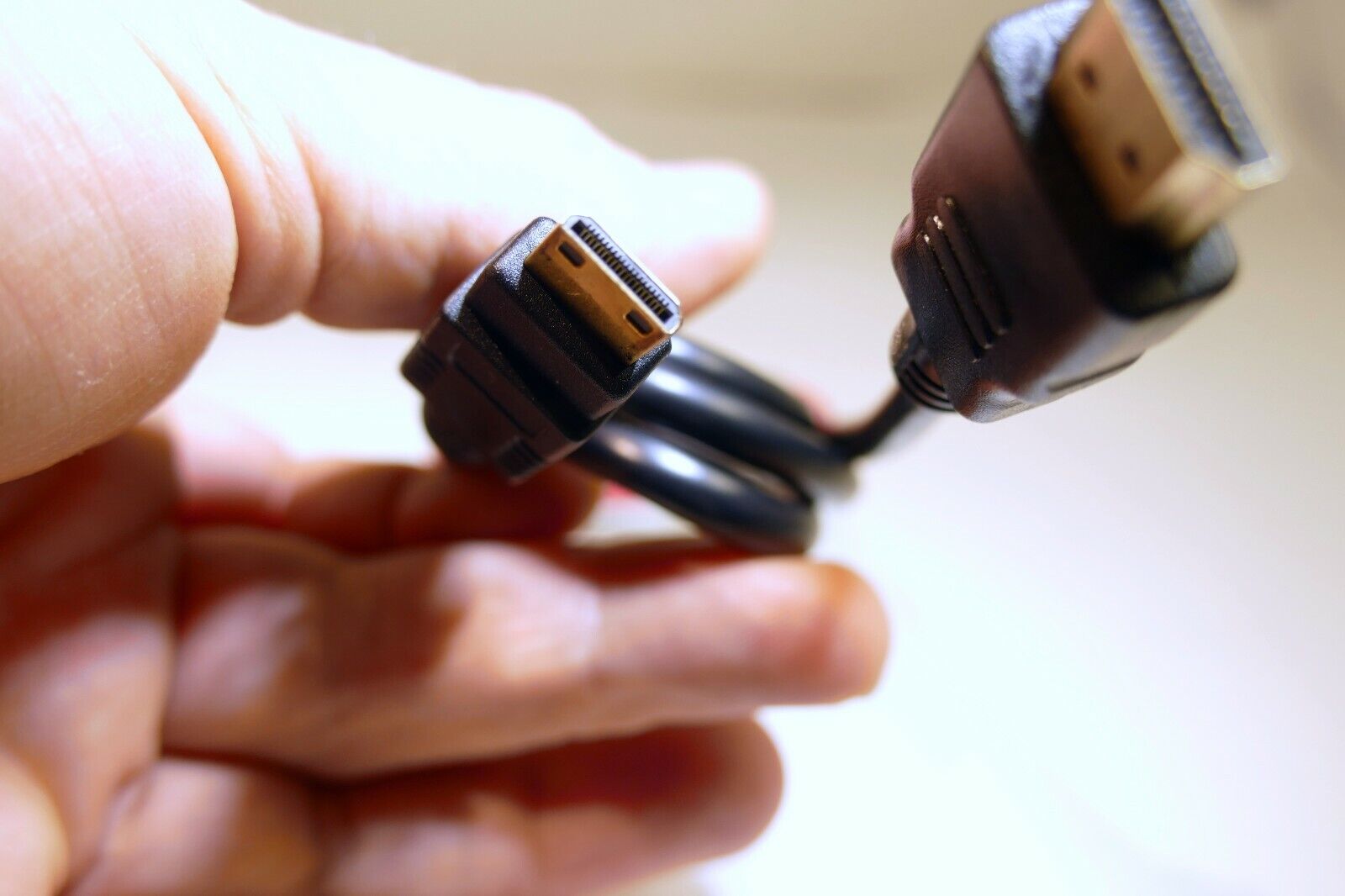 HDMI Video Cable Mini  Male to M Male 3 feet long