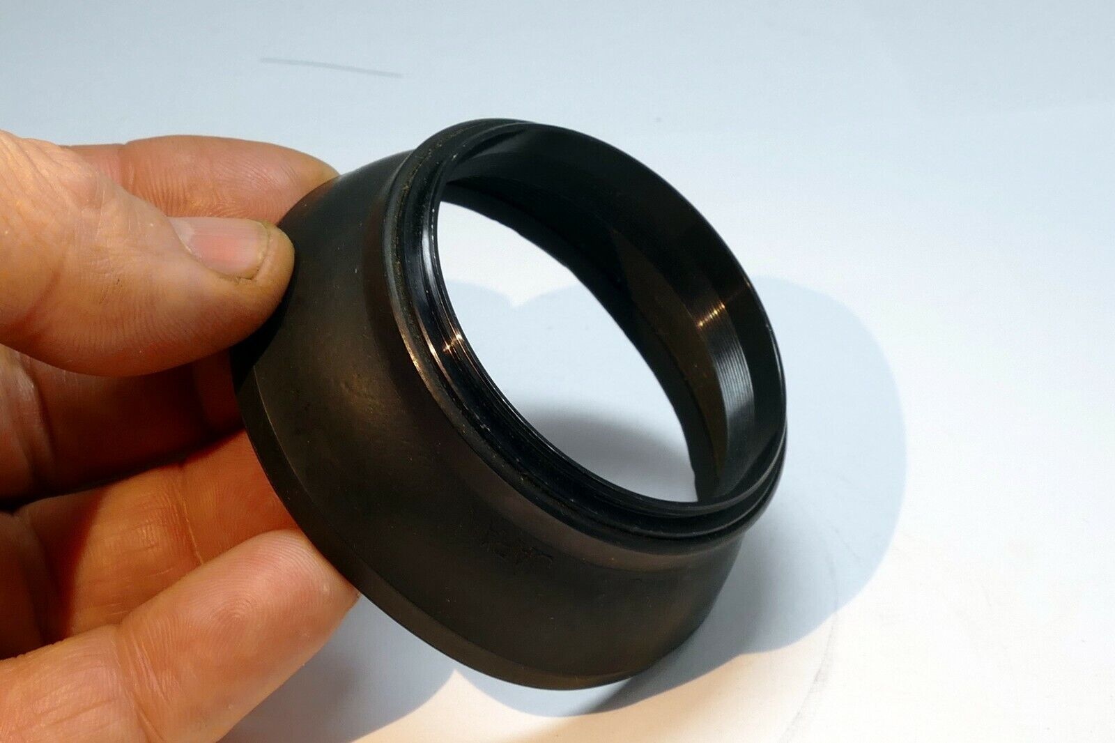 Vivitar 52mm screw in  Rubber Lens Hood Shade for 105mm 135mm f3.5 f2.8