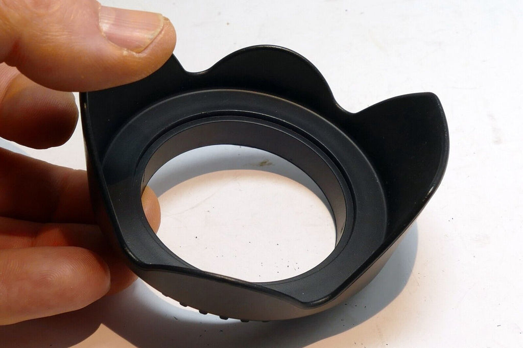 58mm Petal Lens Hood Shade   threaded screw flower tulip petal shaped