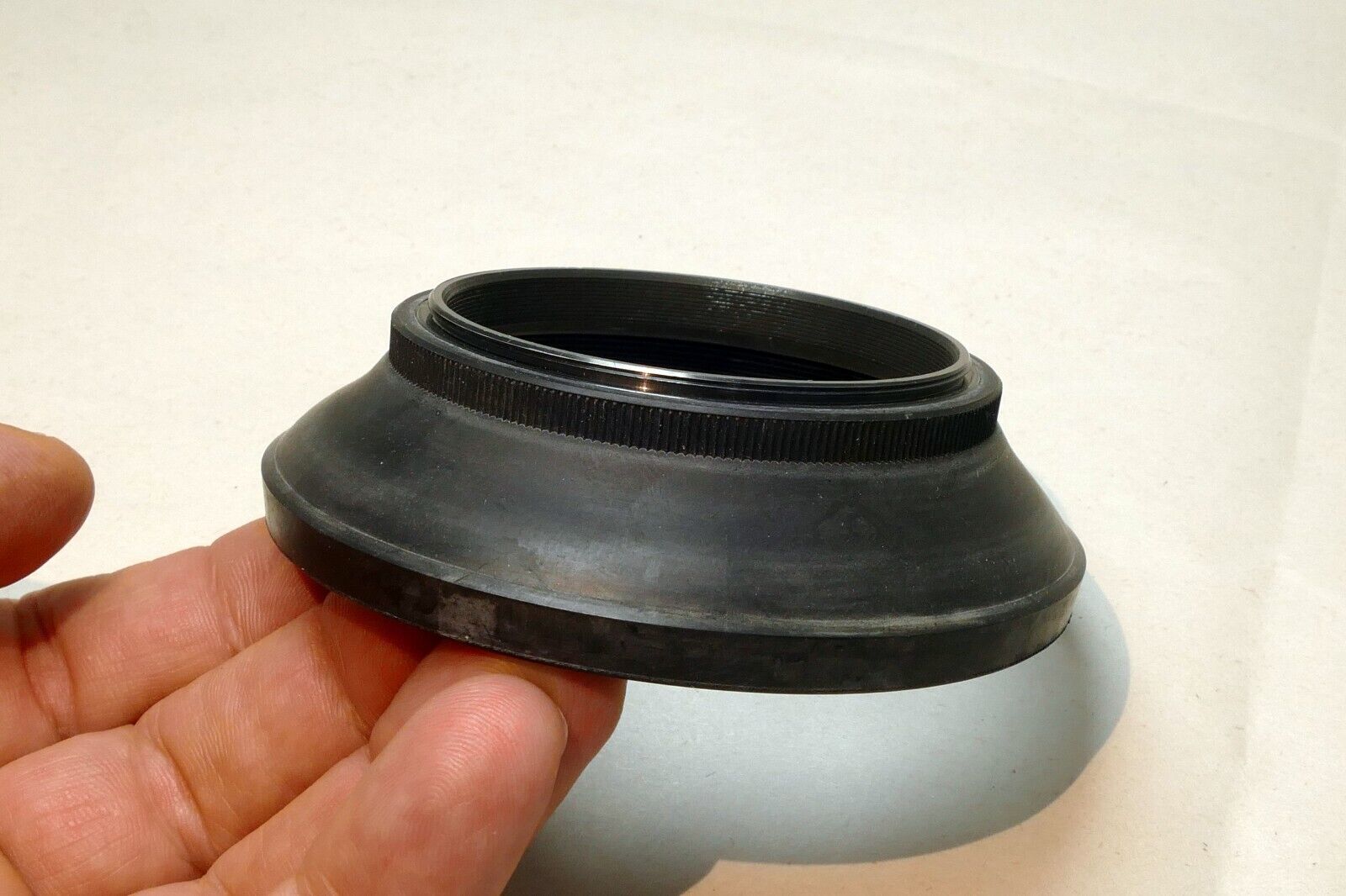 58mm Rubber collapsible Lens Hood Shade for 28mm f2 wide angle