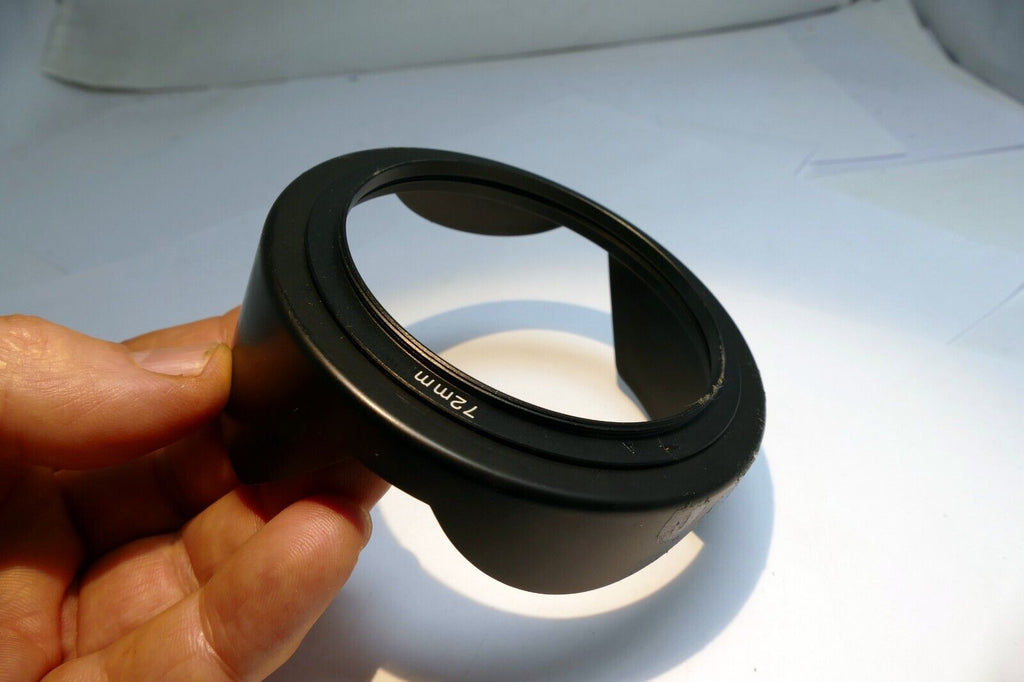 72mm Lens Hood  Shade threaded screw in petal for 18-200mm