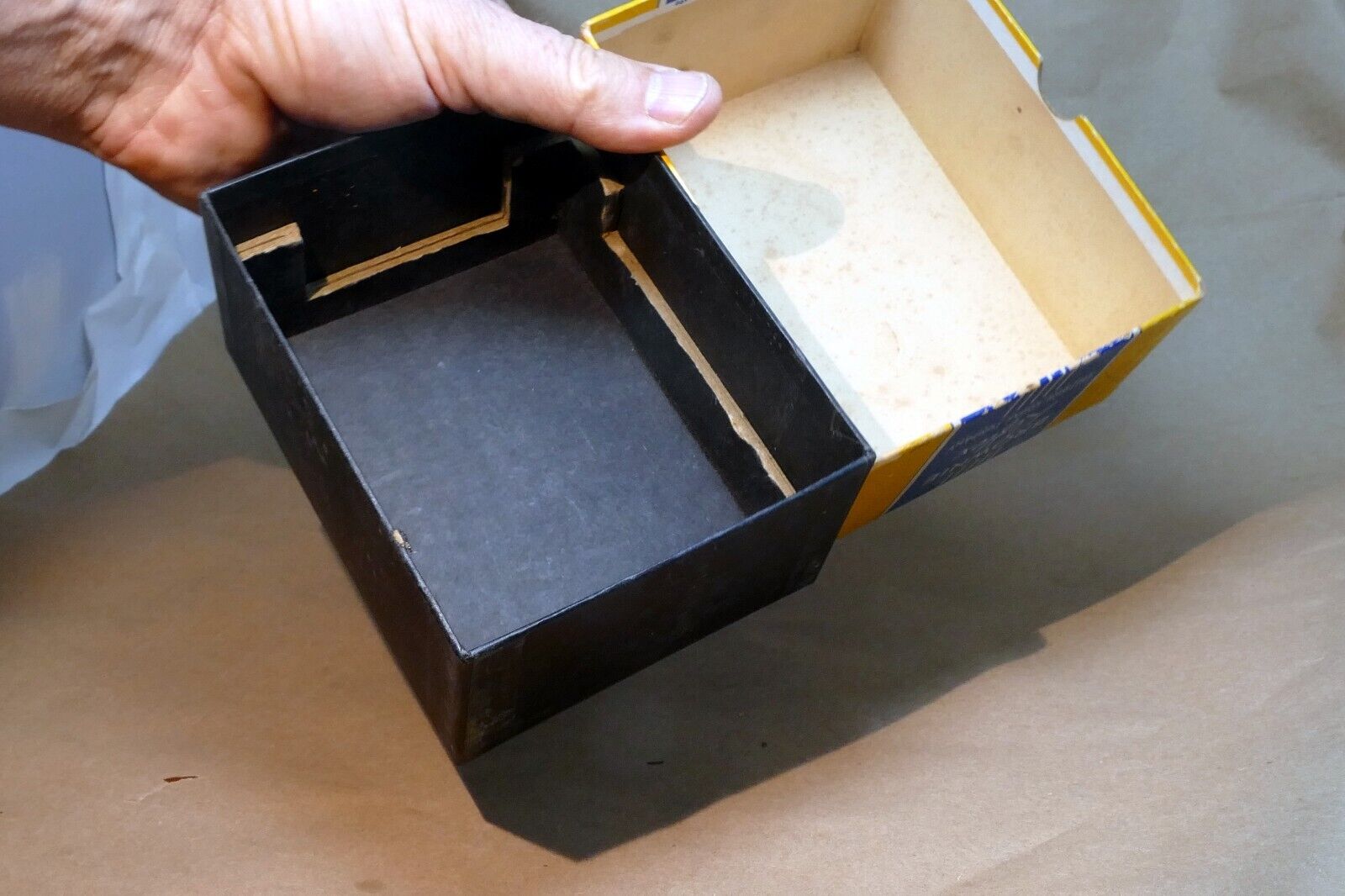 Kodak Brownie Reflex 127  Empty Box (only ) for camera vintage