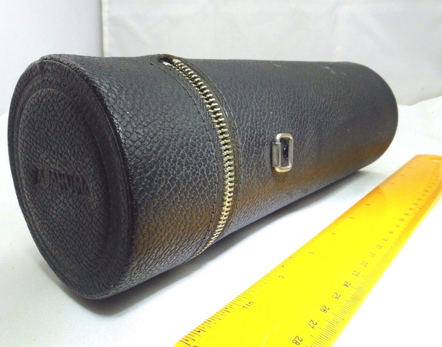 Asanuma 8.5" tall Hard Lens Case
