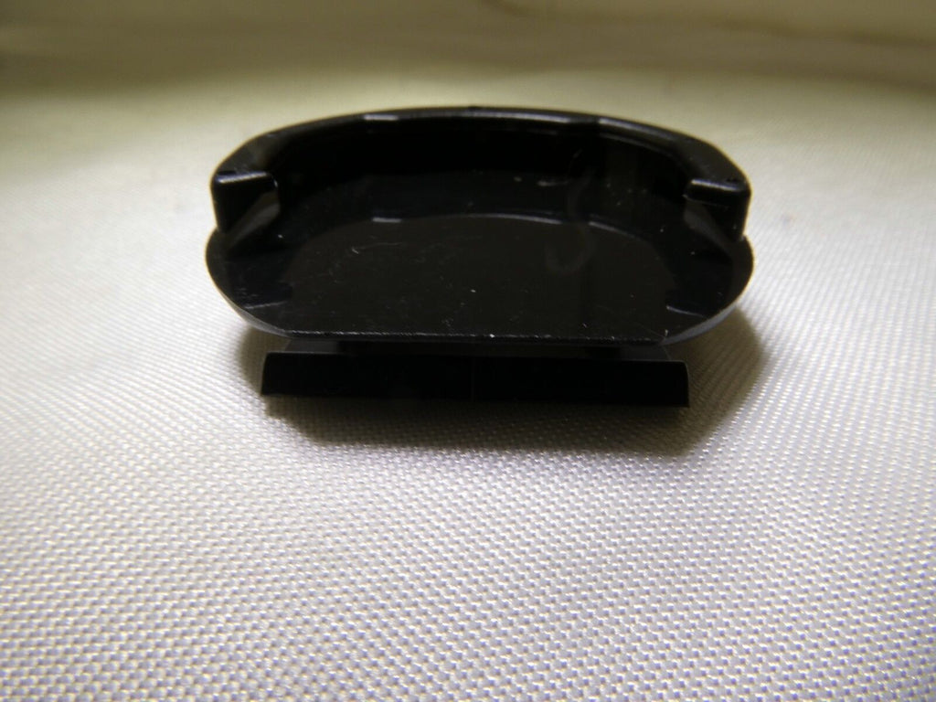 Nikon DK-8 Round Eyepiece Shield Cap Dust Cover for F100 N90/N90s  N8008 s - OEM