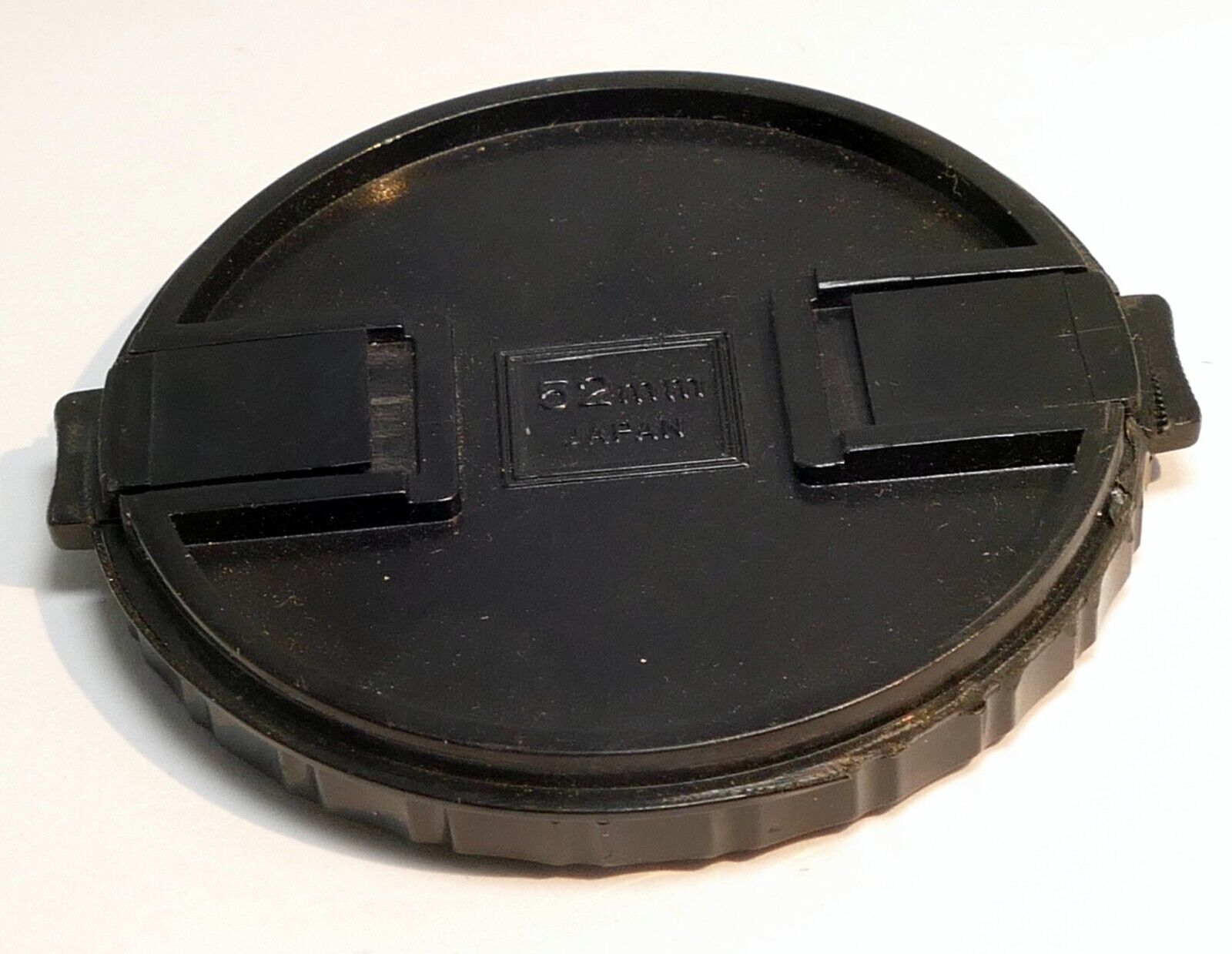 52mm snap on type Front Lens Cap