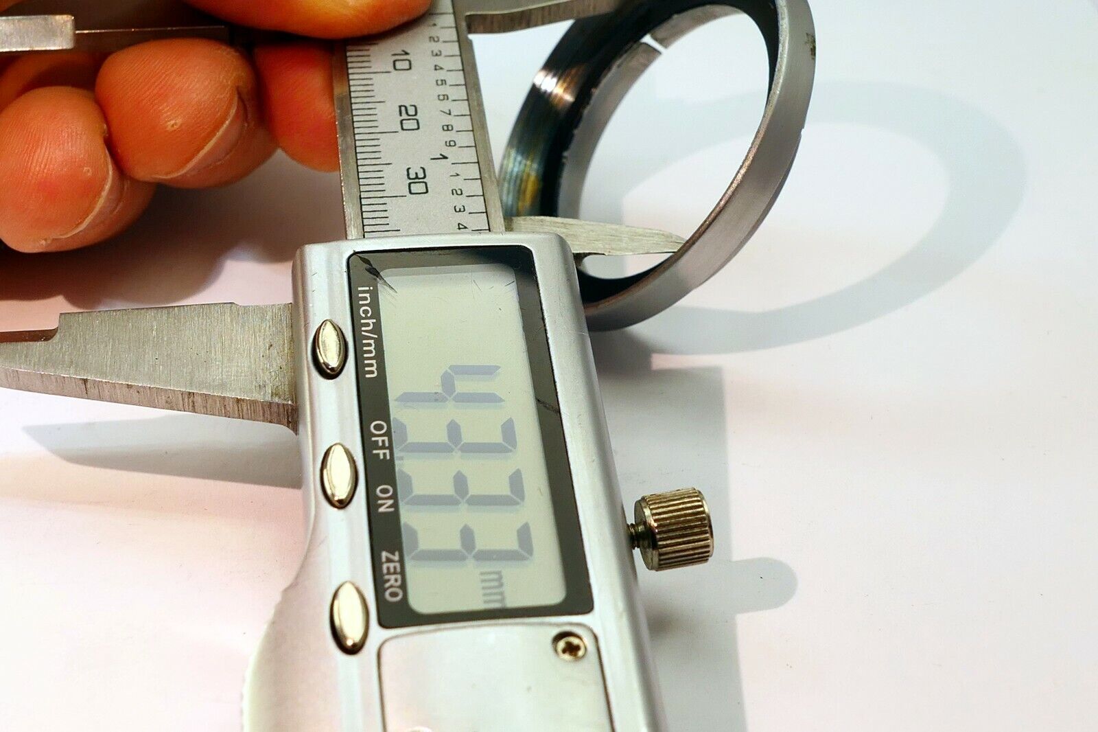 series 6 VI Adapter to 44 mm  Ring twist on type