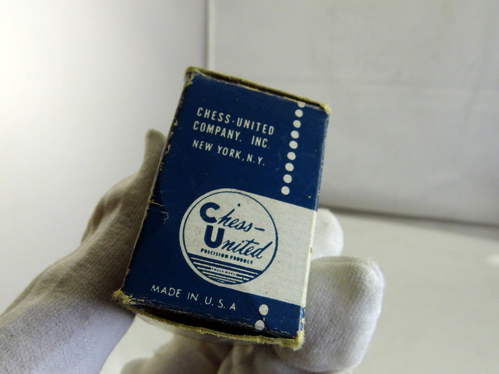 Chess United Chroma Filter For Lenses f1.9 f2.5 f2.7 f3.5 14mm OD screw in type