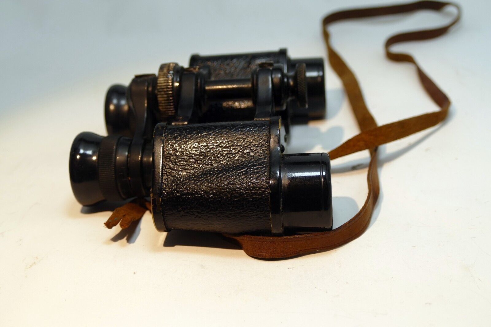 SOM  BERTHIOT BINOCULARS Made in FRANCE  8 X A Tarpey case WW I