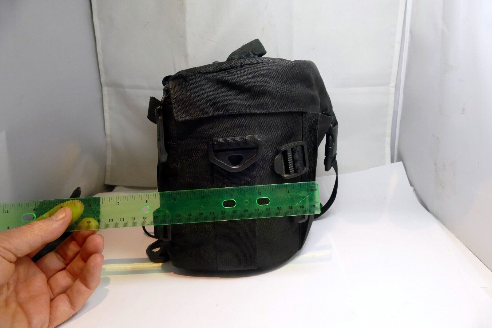 Mountain M Rock Camera EOS Case with Strap - 7"x6"x11"  medium w/ shoulder strap