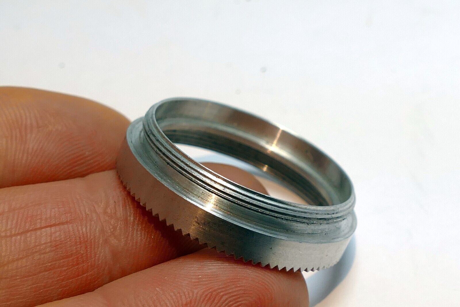 33.3mm series V 5 filter  Retaining Ring threaded screw in