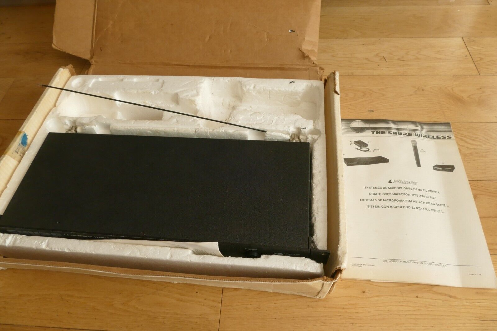 Shure L4-AA UHF Marcad Diversity Wireless Microphone Receiver 171.905 MHz