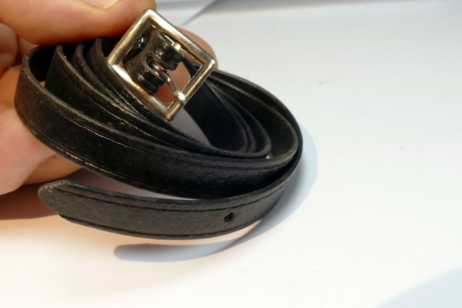 32" long Shoulder Strap narrow 1cm wide vinyl vintage (with one buckle only)
