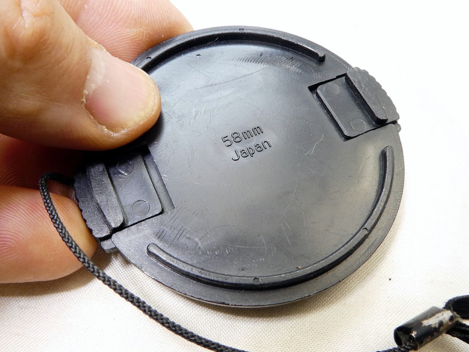 58mm Lens Front Cap w/ Keeper String  Black made in Japan