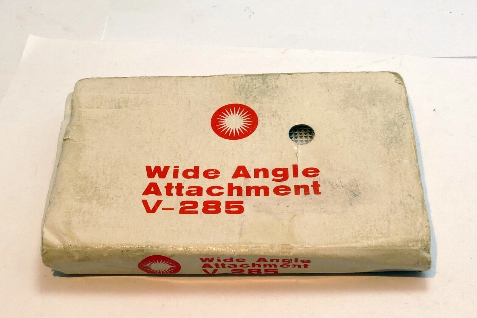 Vivitar 28mm Flash Wide Angle adapter for 285 diffuser