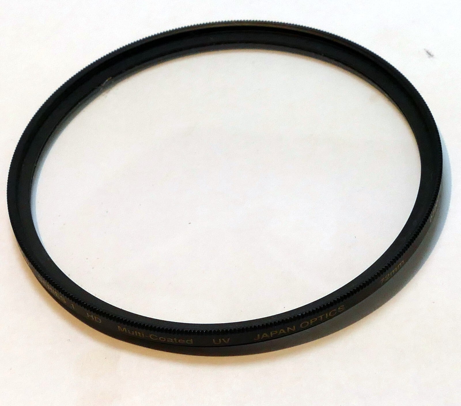 Vivitar series 1  UV 72mm Filter multi-coated thin profile for wide angle lenses