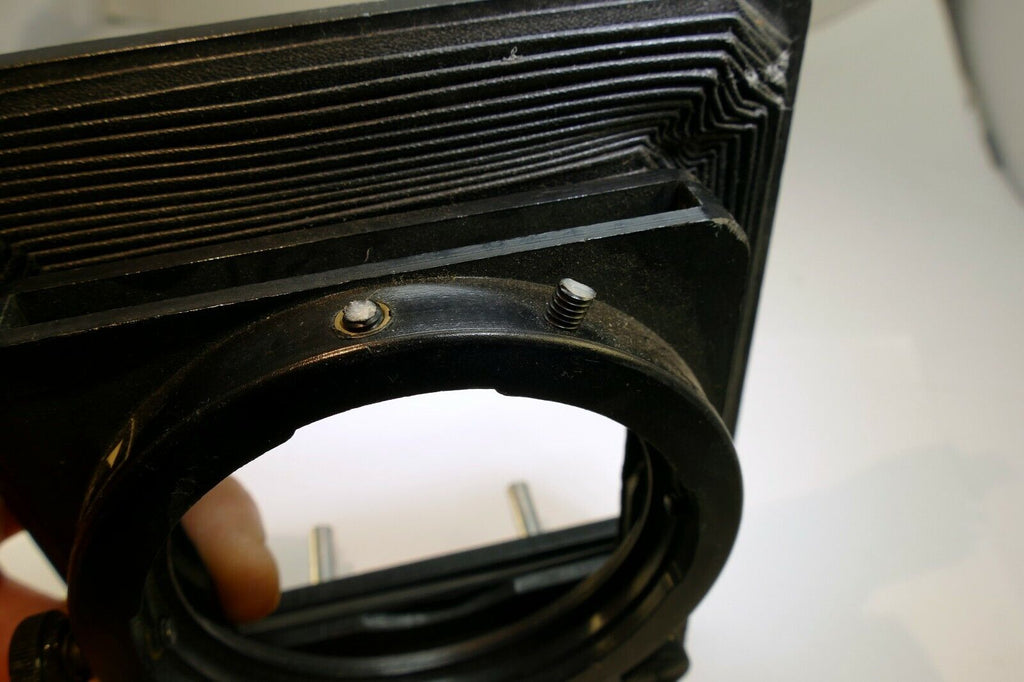 Lindahl Bellows lens Hood 31.1320 Bell-O-Shade Single 3X3 filter slot - AS IS