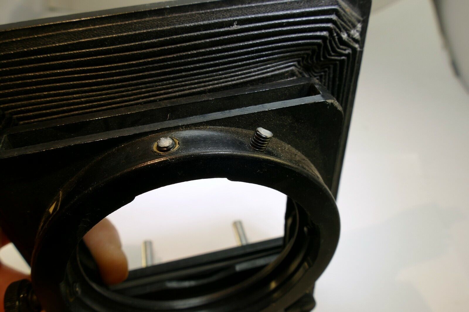 Lindahl Bellows lens Hood 31.1320 Bell-O-Shade Single 3X3 filter slot - AS IS