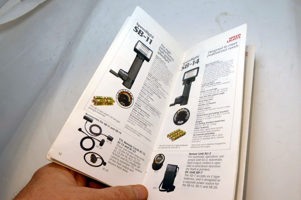 Nikon SB Speedlight Unit Brochure List SB-20 19 17 11 15 16A 14 18 21 flash