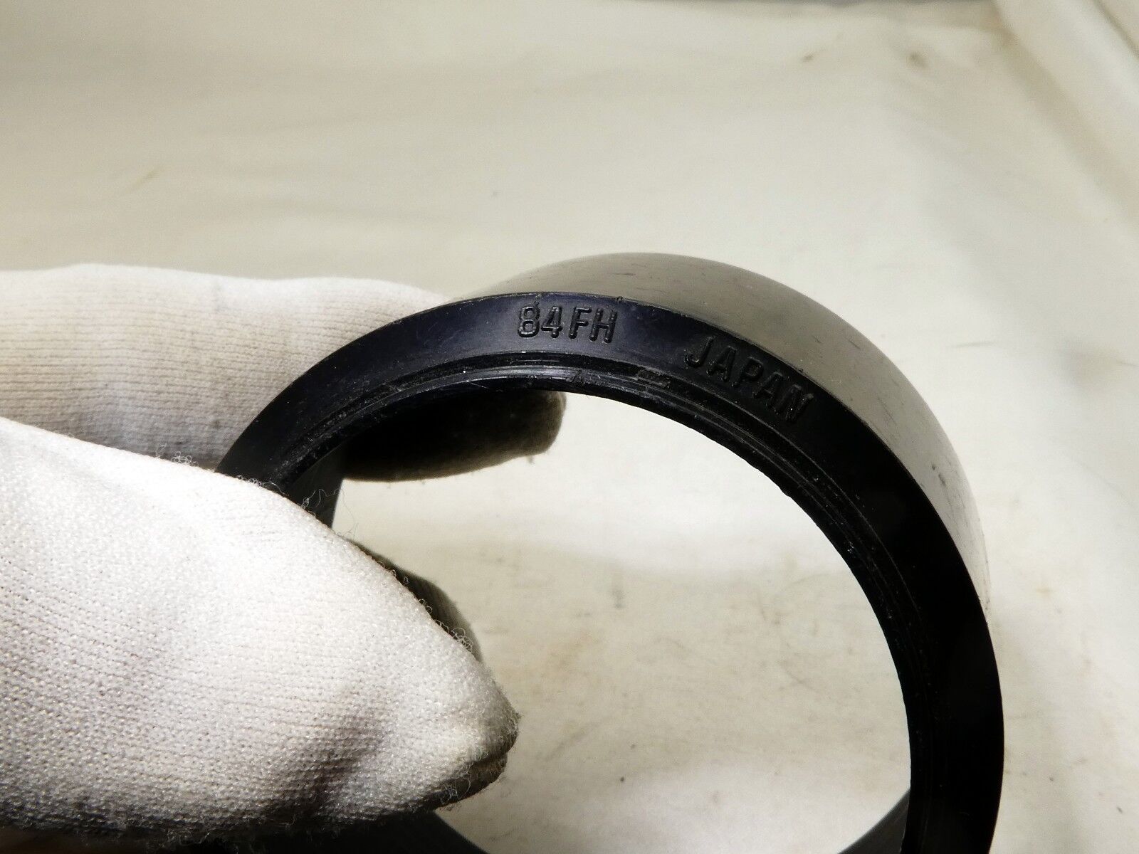 Tamron 84FH LENS HOOD SHADE 58mm screw in for 70-210mm AF 80-200mm adaptall OEM