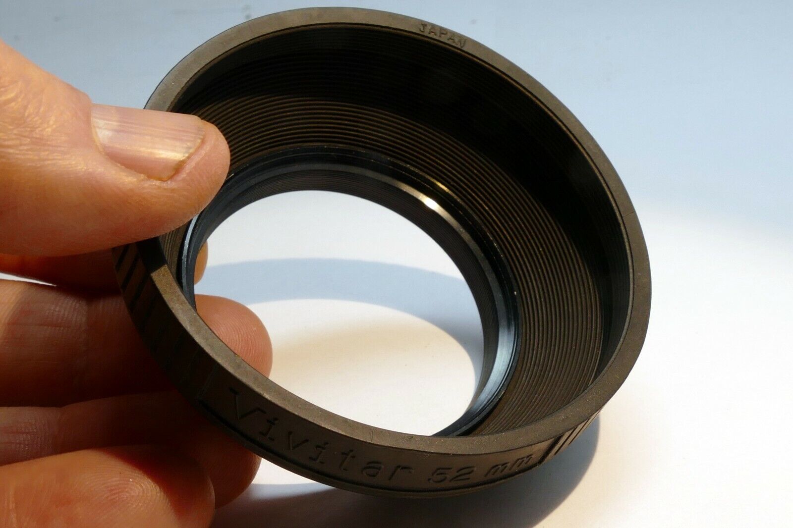 Vivitar 52mm rubber lens hood shade for 50mm f1.4 f1.9 lense s