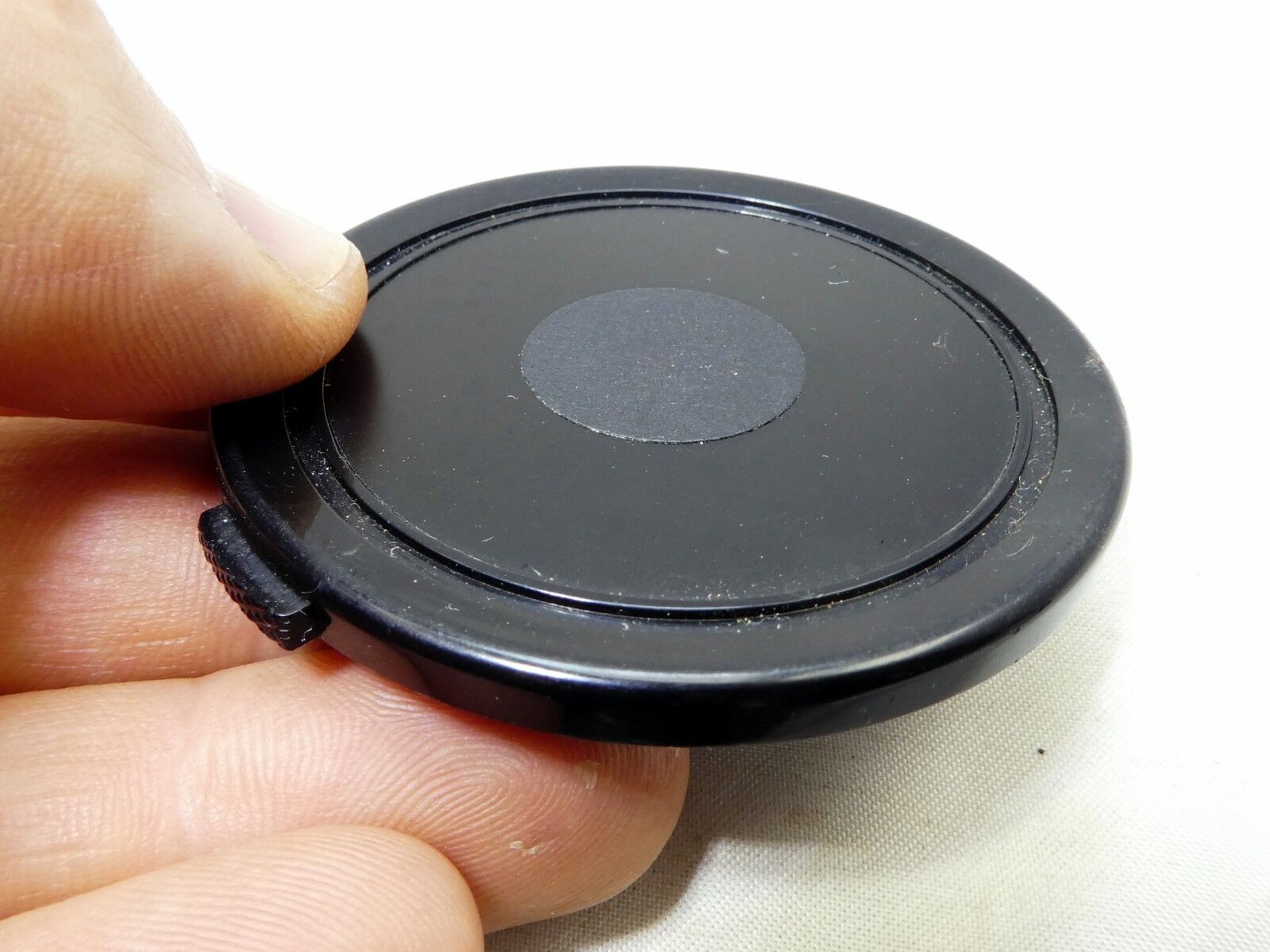 58mm P-0.75mm Lens Front Cap Black Plastic  Black