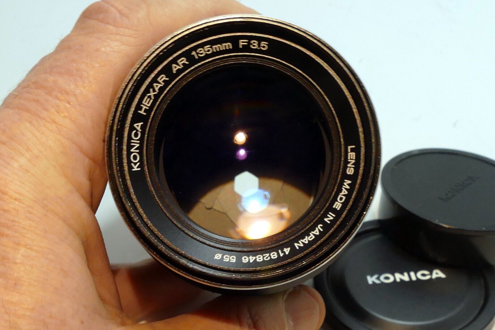 Konica 135mm F/3.5 Hexar AR Mount Lens w/ caps telephoto - Mint condition