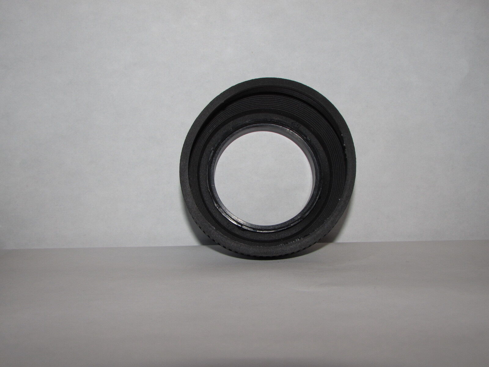Used 52mm Rubber collapsible  Lens Hood for normal lenses 50mm f1.8 f2.0