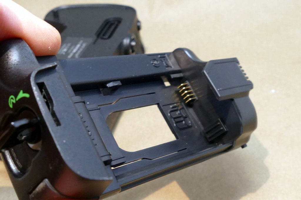 Promaster D750 Grip New in Box