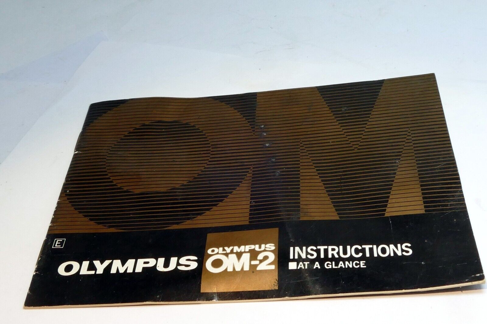 Olympus OM-2 Camera At a glance Concise User's Guide English EN Owners Manual